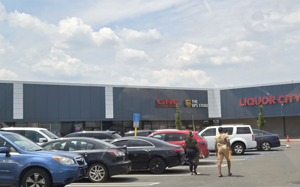Stadium Plaza Shopping Center
